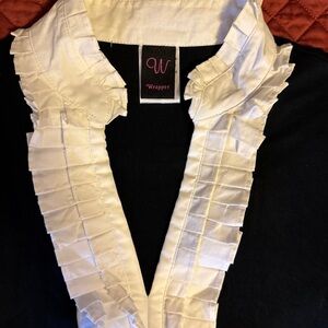 Wrapper Black and White Pleated Collar Top